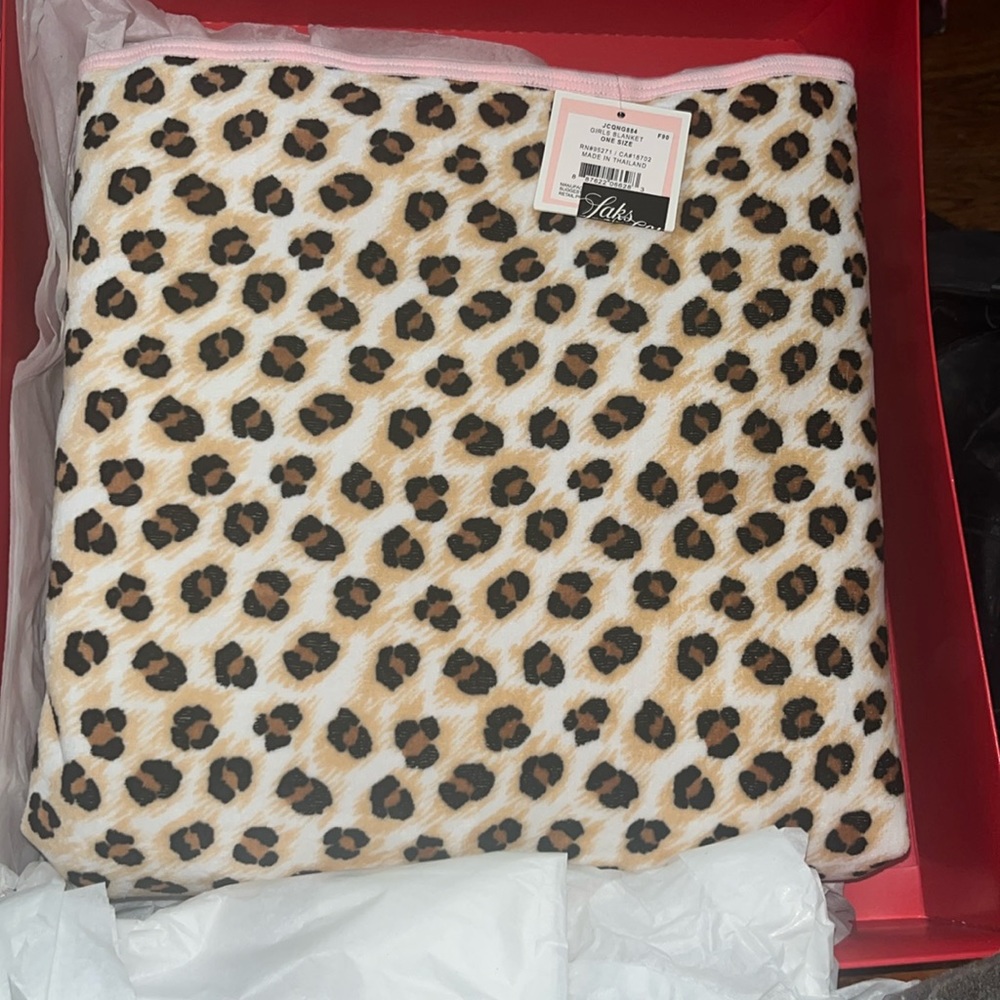 Brand new with tagsJuicy couture reversible baby blanket